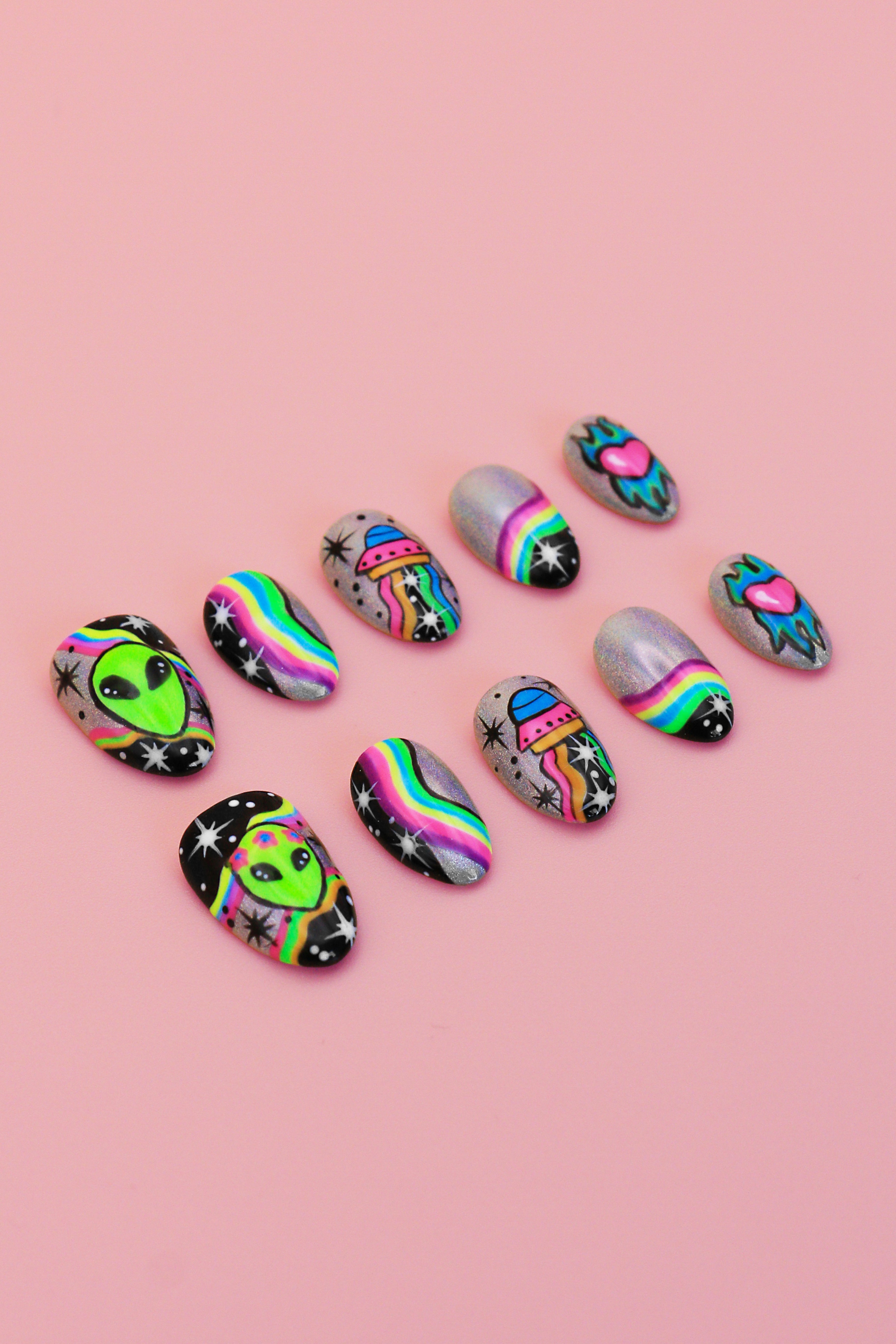 Neon House 🛸